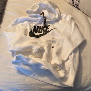 NWT Nike sweatshirt